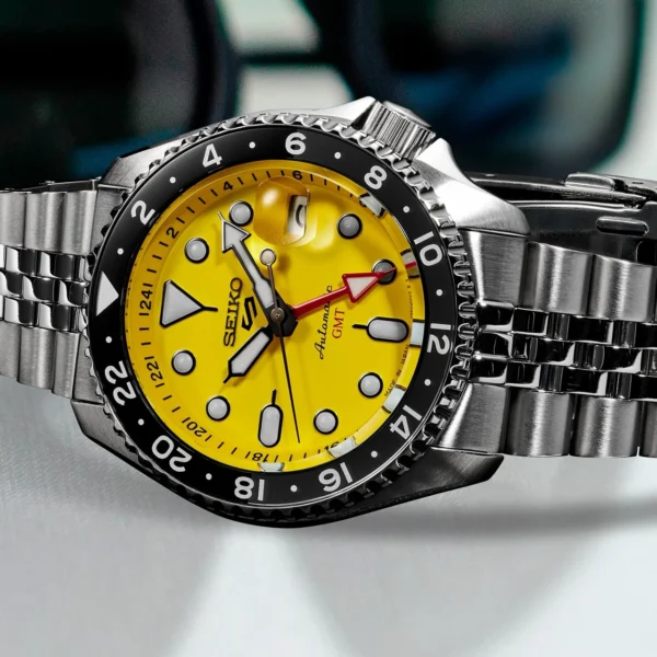 Seiko 5 Sports GMT SSK017K1 - Edition spéciale U.S. – Image 4