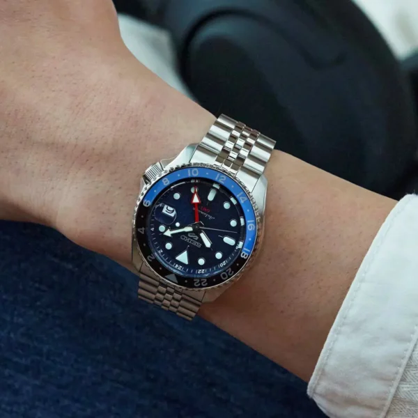 Seiko 5 Sports GMT SSK003K1 - Batman – Image 3